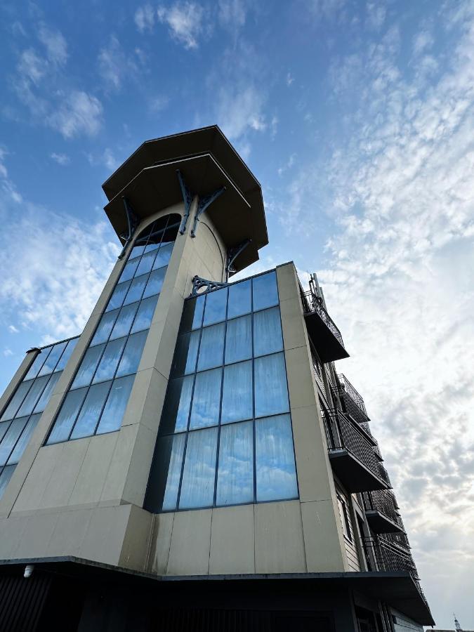 The Atlantis - Tower Apartments 그레이트야머스 외부 사진
